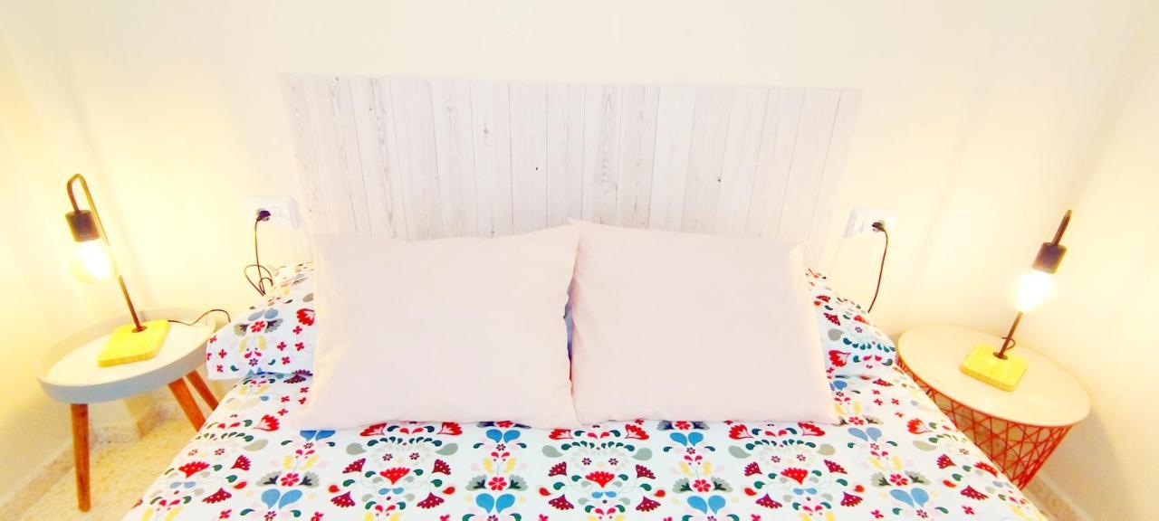 Apartamento Tres Carabelas Ii, Ac, Wifi, Parking Sanlúcar de Barrameda Eksteriør billede