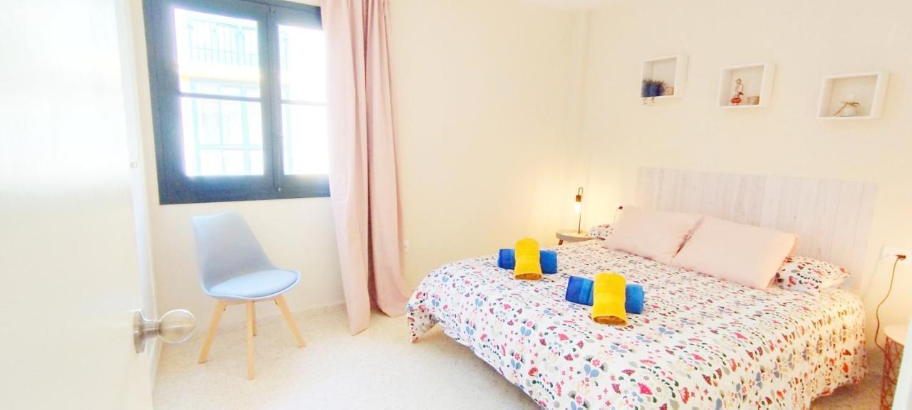 Apartamento Tres Carabelas Ii, Ac, Wifi, Parking Sanlúcar de Barrameda Eksteriør billede